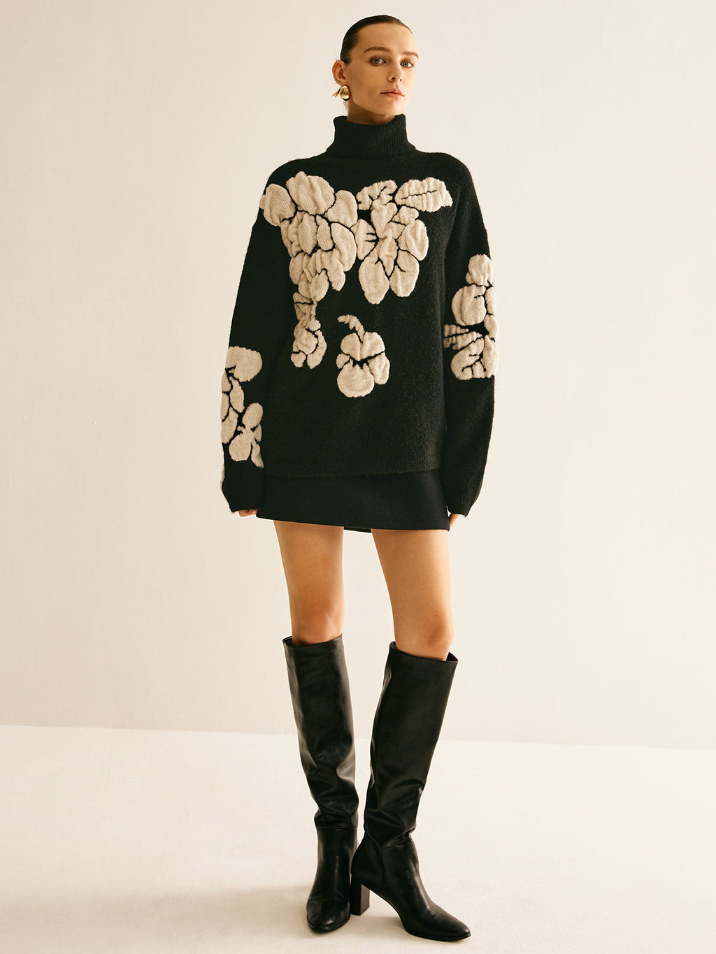 Wool-Blend Turtleneck Jacquard Sweater image 4