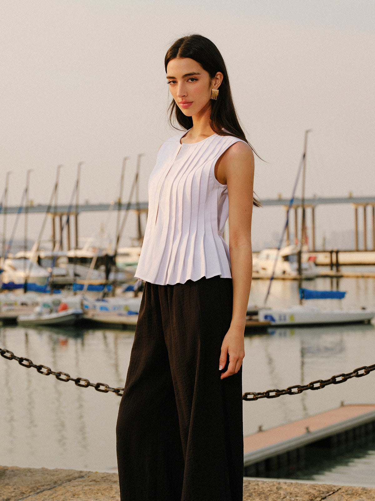 Cotton & Linen Pleated Back Tie Top image 5