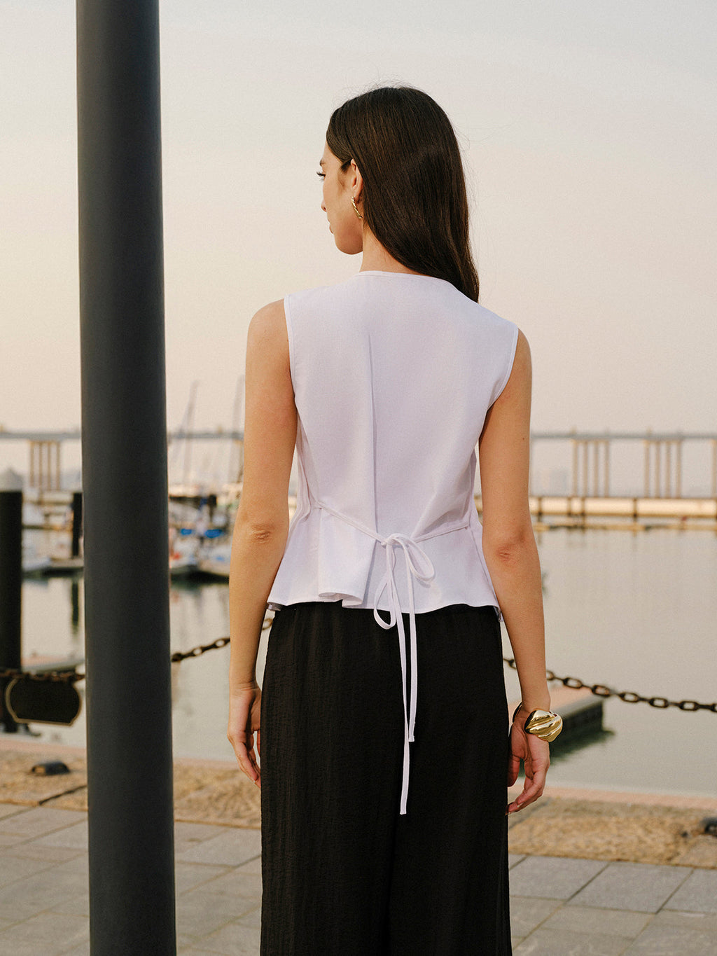 Cotton & Linen Pleated Back Tie Top image 2