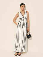 Contrast Trim Dress With Pockets image 4