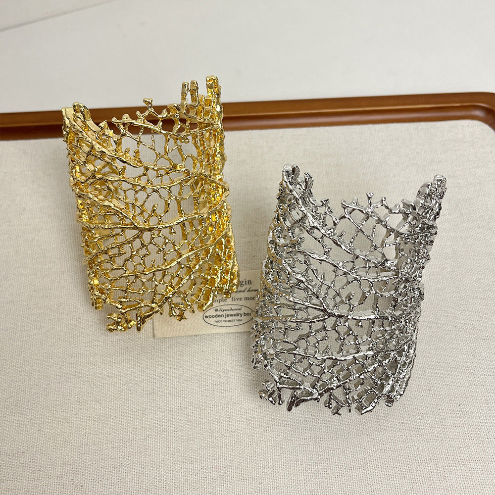 Textured Coral Hollow Open Bracelet image 3