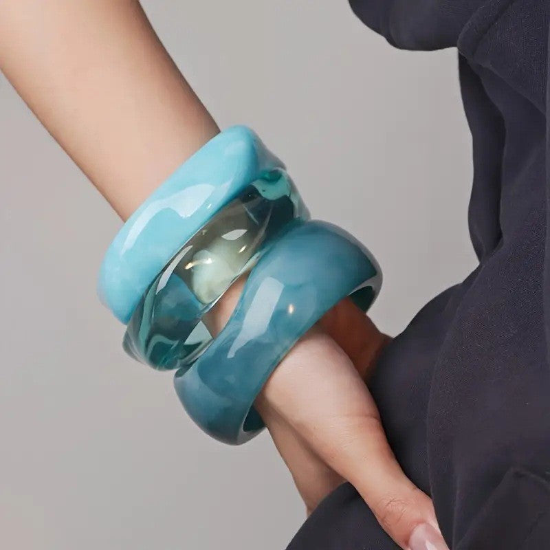 Irregular Geometric Round Acrylic Bracelet image 1