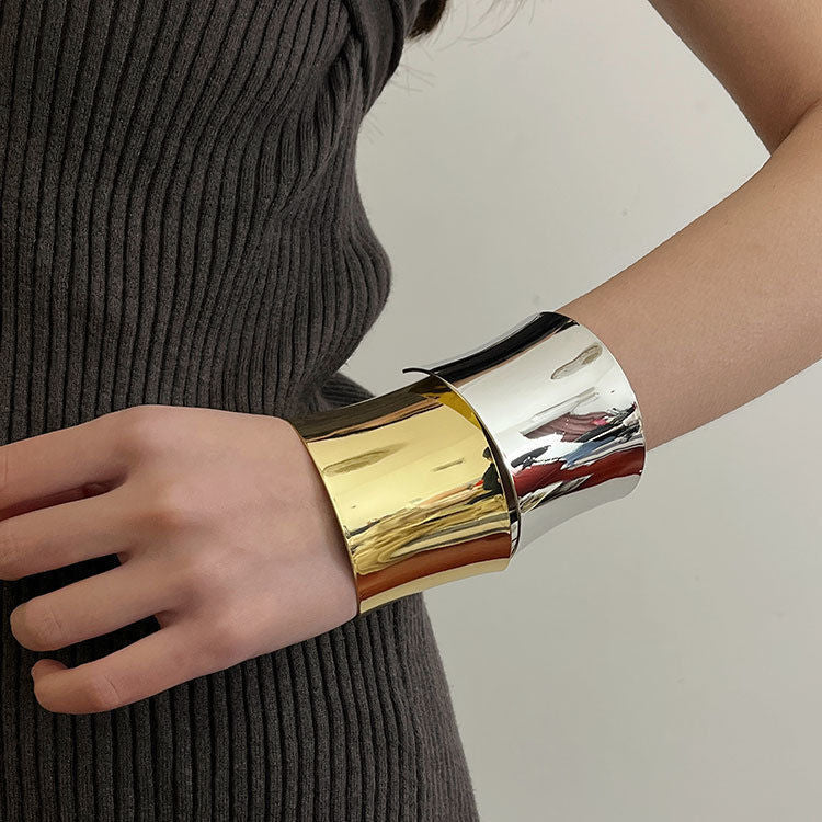 Vintage Minimalist Wide Crisscross Open Bracelet image 3