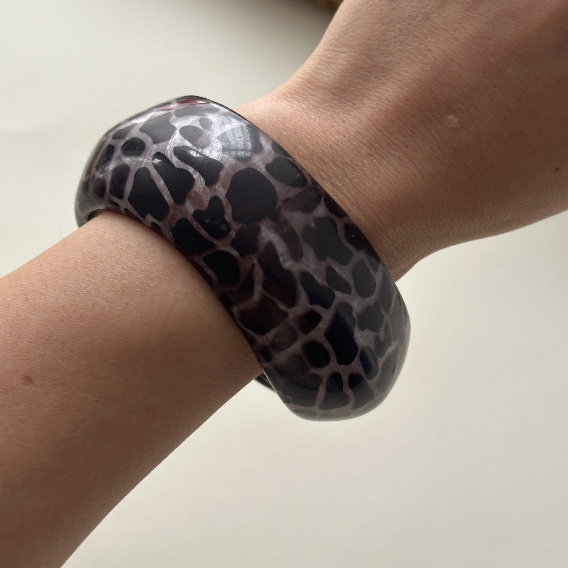 Resin Oval Wide Geometric Leopard Bracelet image 5