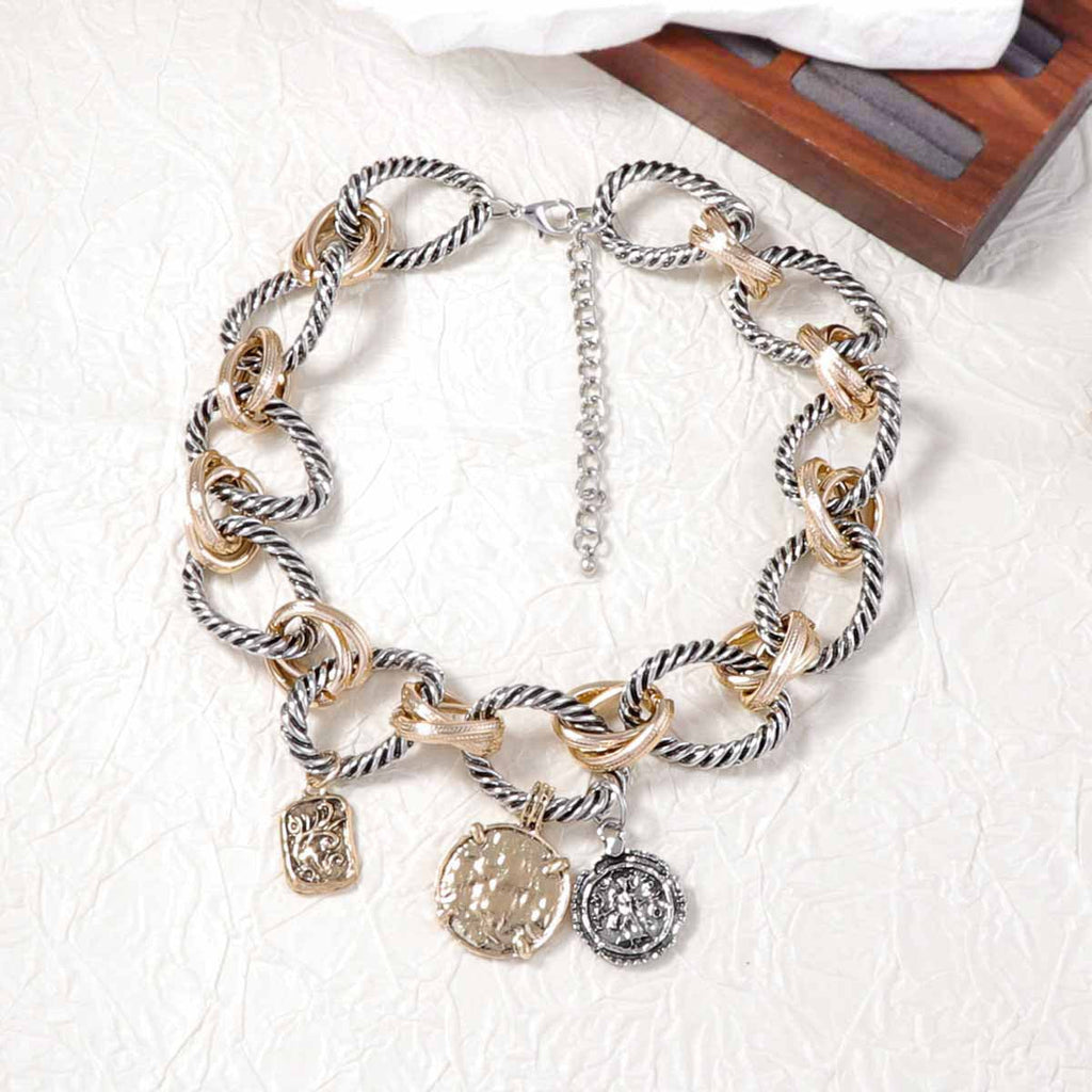 O Ring Interlock Alloy Badge NeckLace image 3