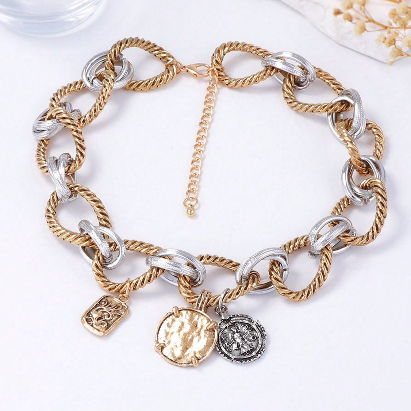 O Ring Interlock Alloy Badge NeckLace image 5