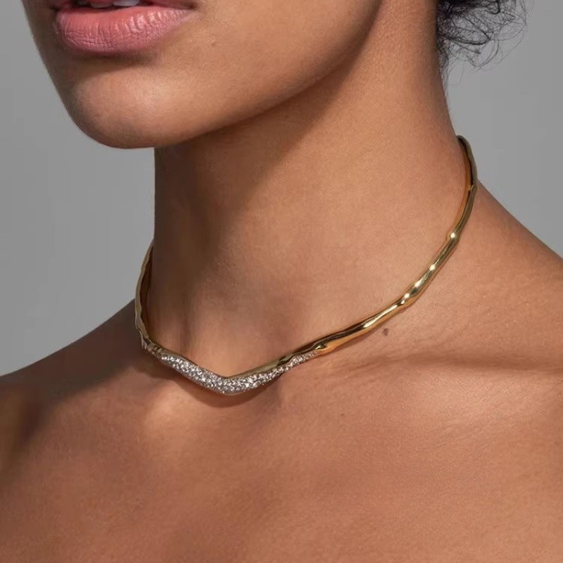 Minimal Metal Irregular Lava Rhinestone NeckLace image 2