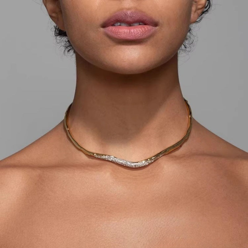 Minimal Metal Irregular Lava Rhinestone NeckLace image 1