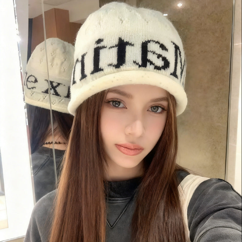Stylish Letter Warm Slouchy Knitted Hat image 3