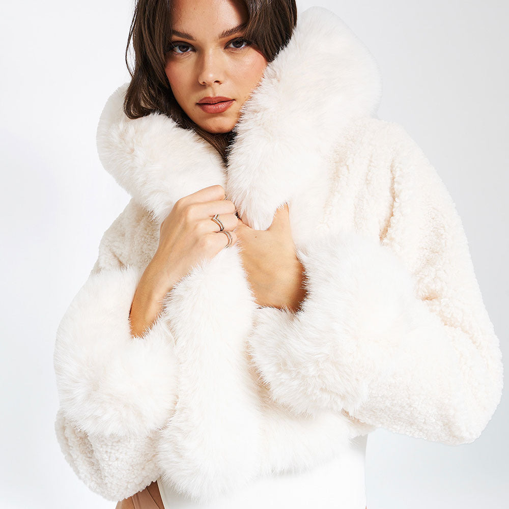 Solid Thickened Fur Collar Cropped Coat image 4