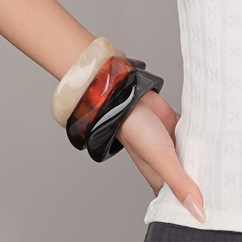 Irregular Geometric Round Acrylic Bracelet image 13
