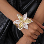 Floral Pattern Metal Line Open Bracelet image 3
