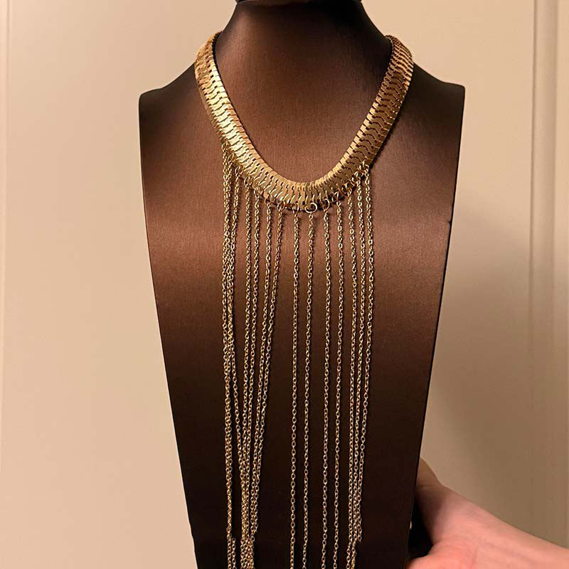 Sleek Gold Tassel Sexy Body Chain image 4