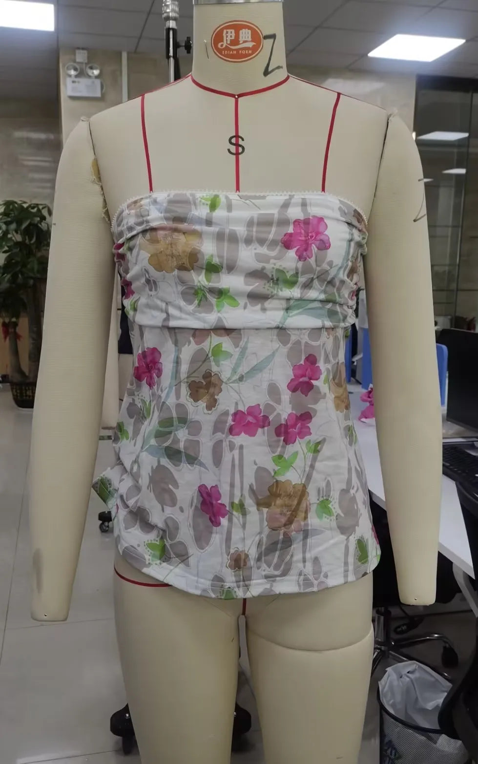 Strapless Flower Print Crop Top image 6