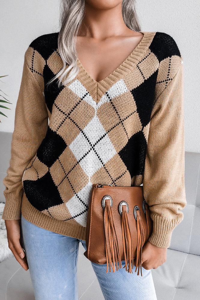 Argyle V-Neck Knit Pullover Sweater image 11