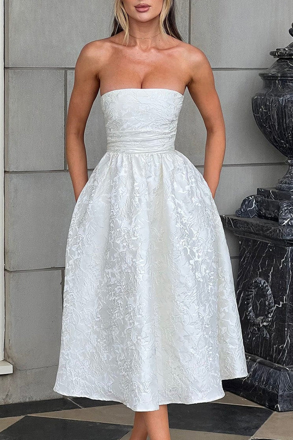 Strapless Elegant Party Dress image 8