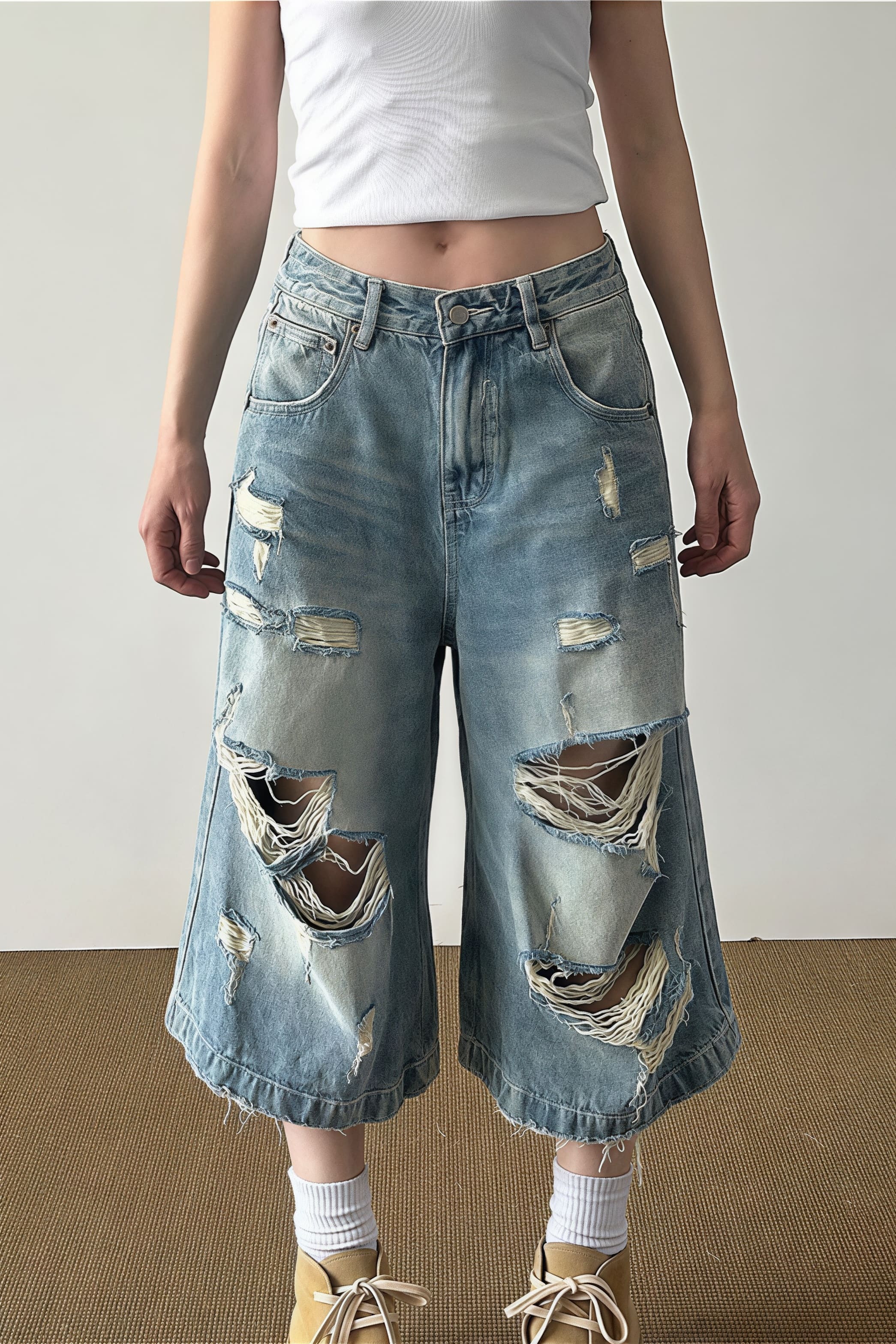 Retro Washed Ripped Whisker Cropped Jeans image 1
