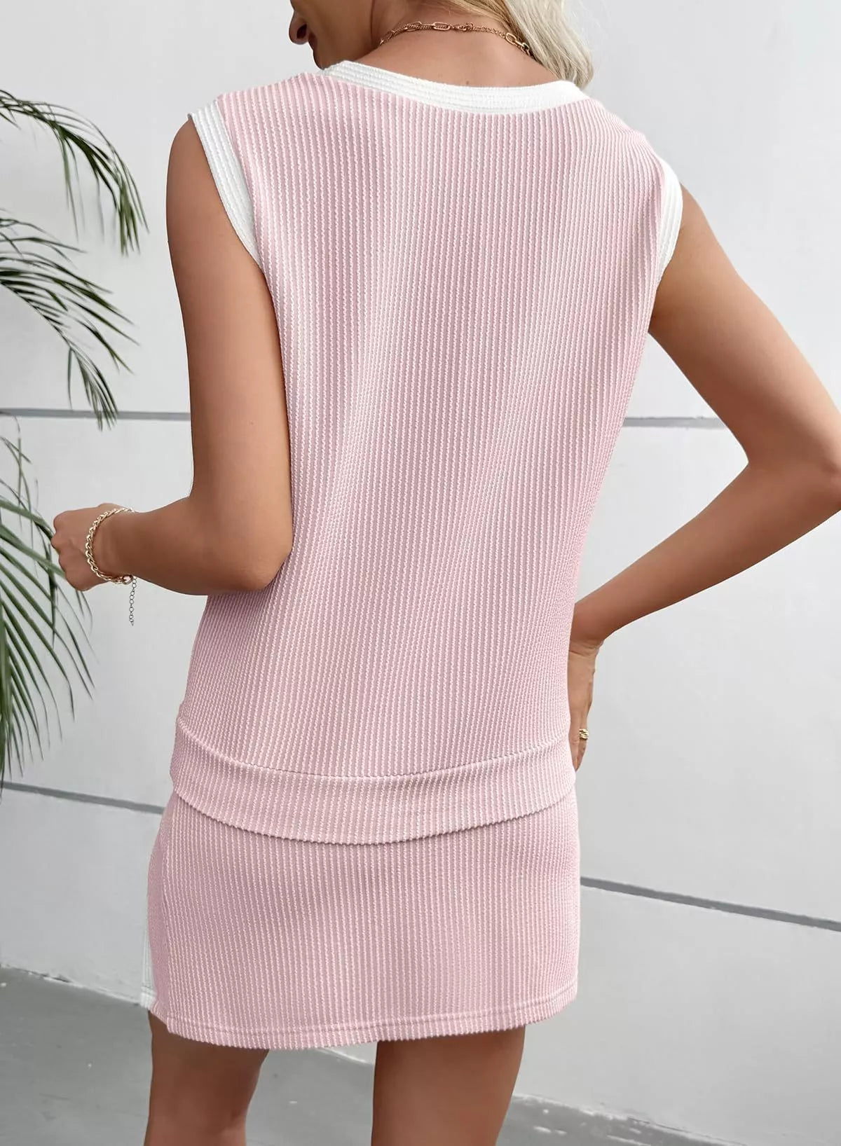 Avia Ribbed Set detail view styled for Avrienne