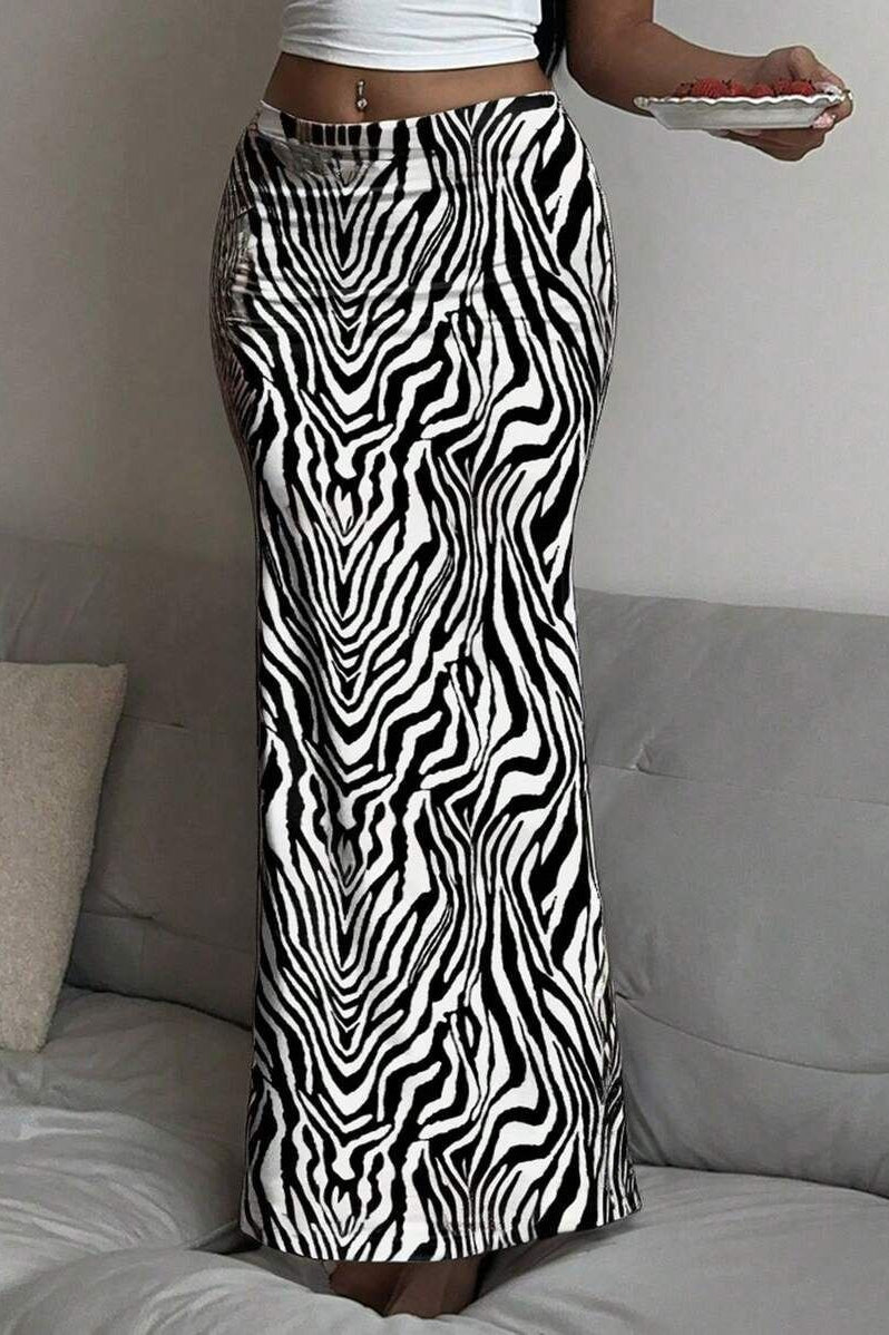 Fashion Low Rise Printed Maxi Skirt image 2