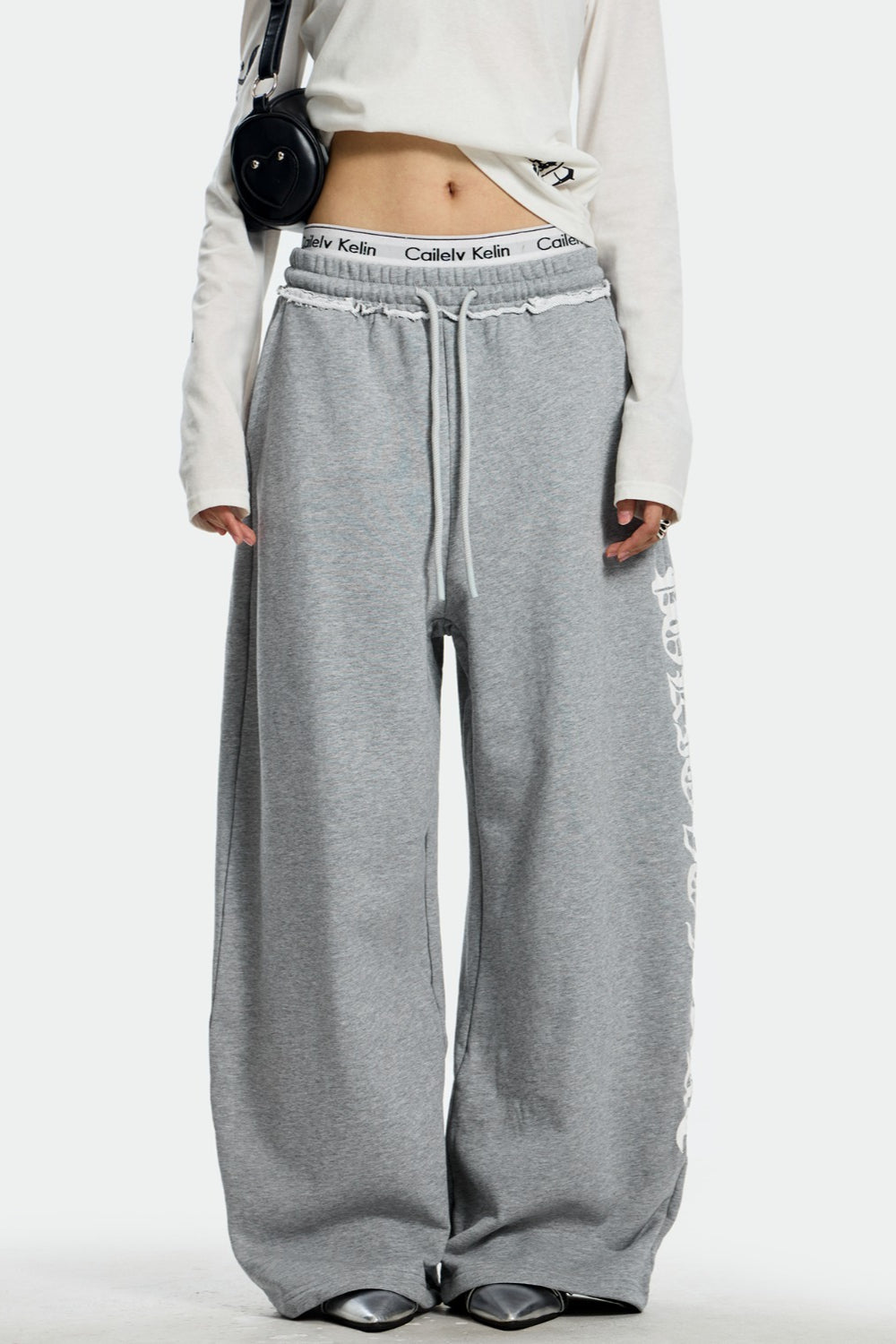 Loose Dropped Shoulder Sweat Pants image 1
