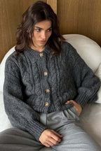 Vintage Cable Knit Crewneck Sweater image 7