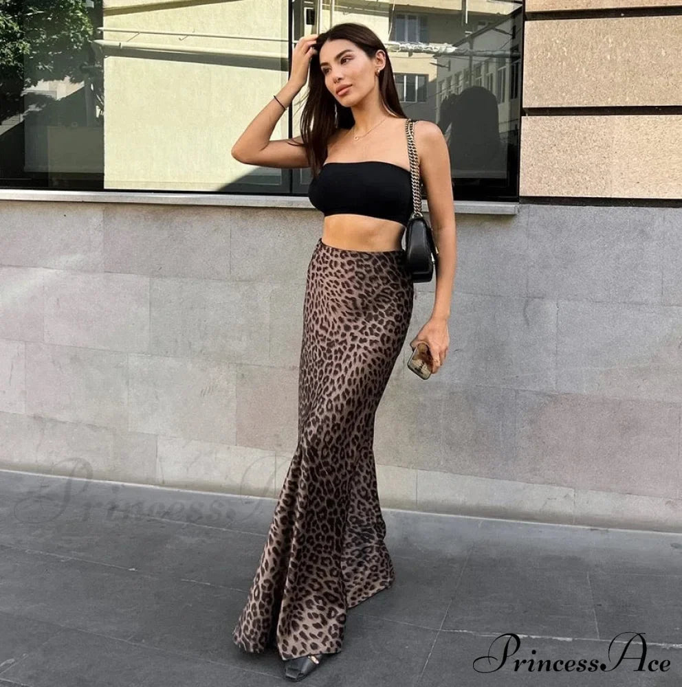 AMBERI Elegant LONG SKIRT image 3