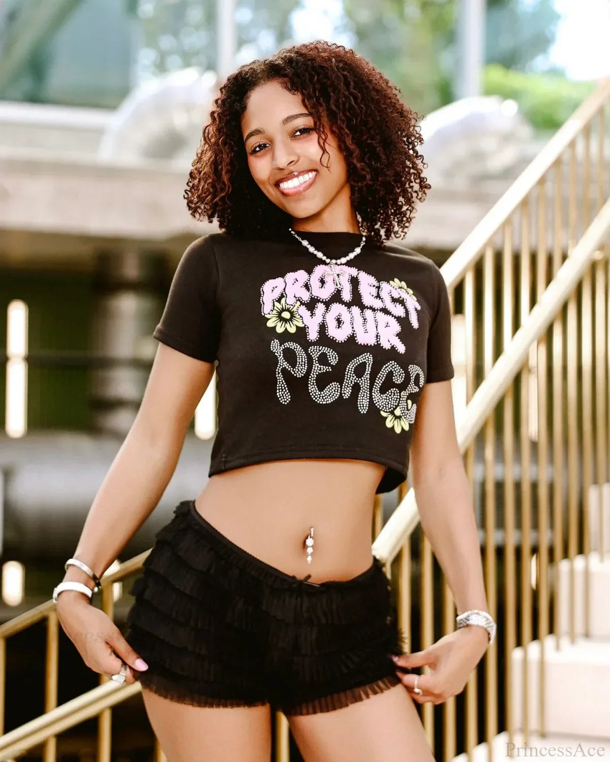 American Show Waist Letter Graphic T-shirt image 4