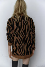 Animal Jacquard V-neck Long Sleeve Cardigan image 3