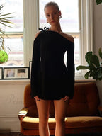 APRIL Elegant MINI DRESS image 3
