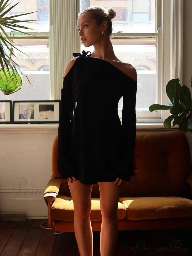APRIL Elegant MINI DRESS image 2