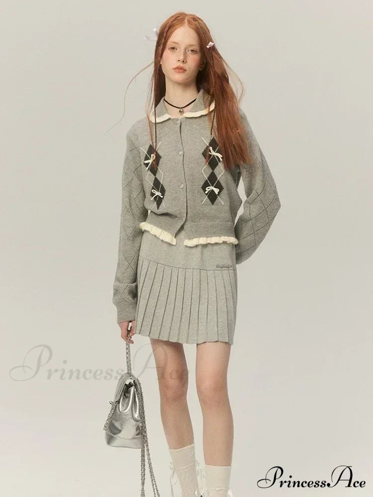 Argyle Collar Stylish Buttoned Knitted Cardigan image 6