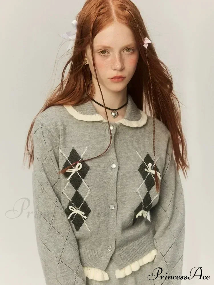 Argyle Collar Stylish Buttoned Knitted Cardigan image 3