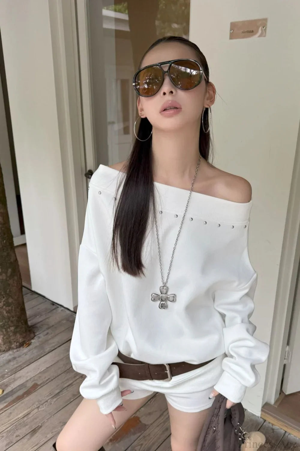 Asym Off-Shoulder Rivet Loose Sweatshirt image 7