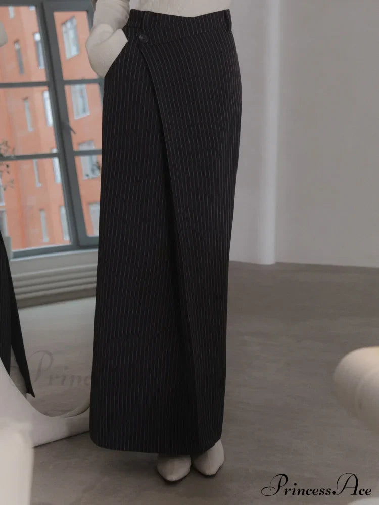 Asymmetric Slit Graceful Striped Long Skirt image 3