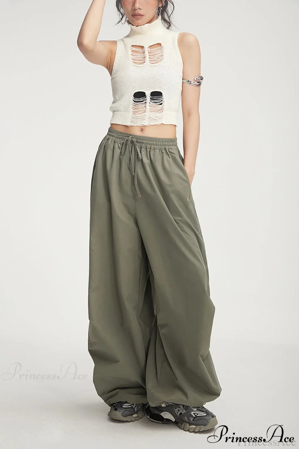 Athletic Stretchy Waist Relaxed Cargo Pants image 1