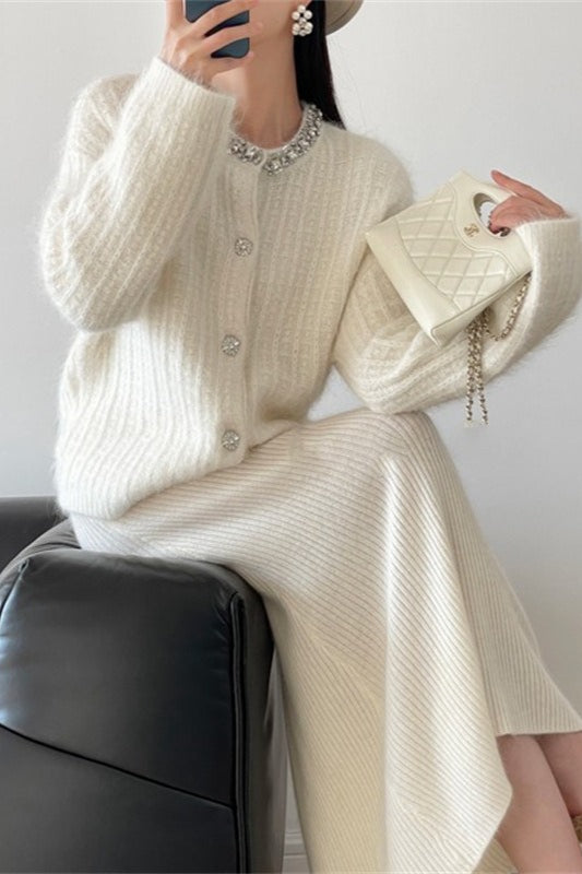 V-Neck Slim-Fit Knit Cardigan image 3