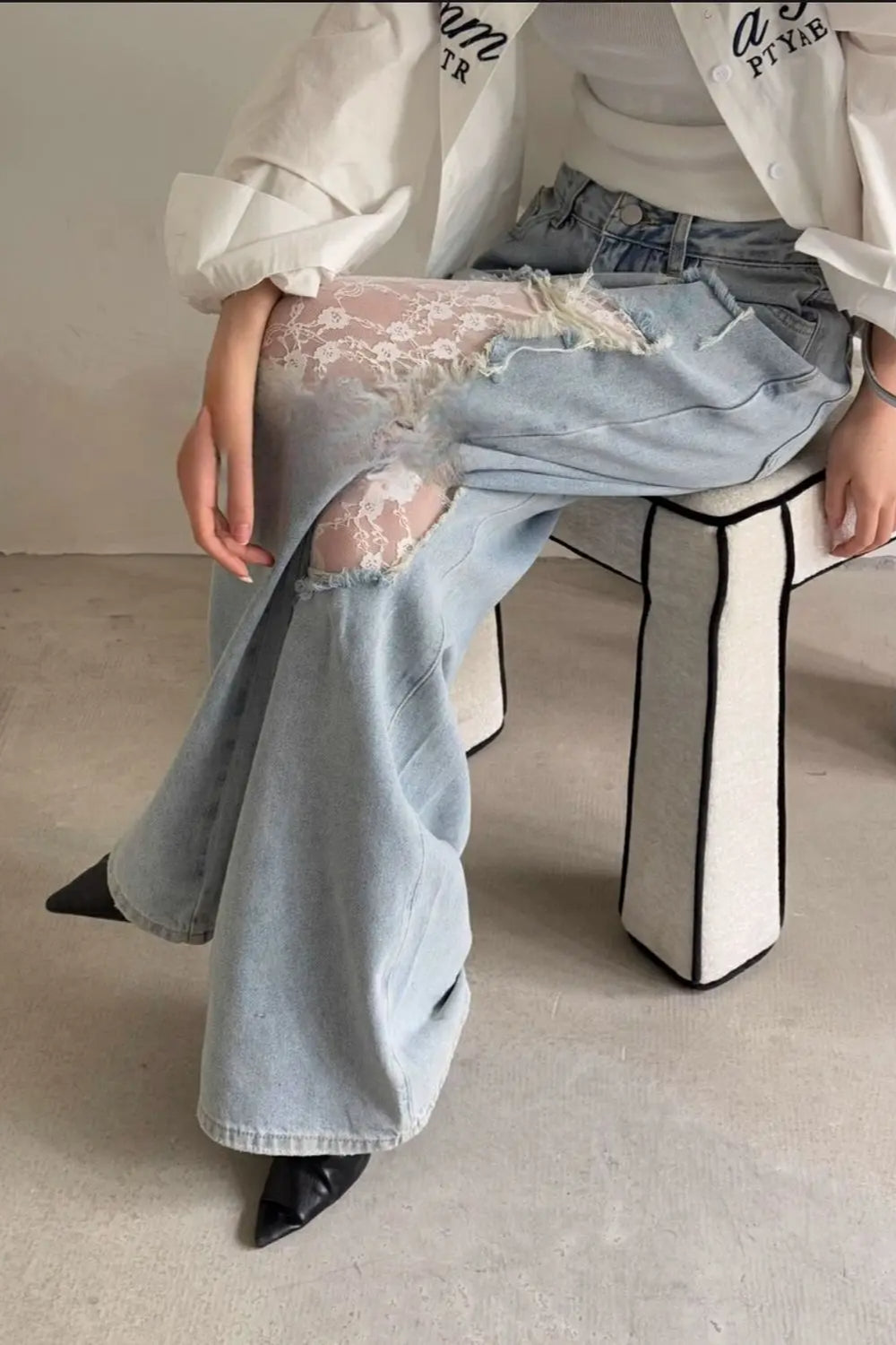 Lace Patchwork Ripped Loose Jeans image 19