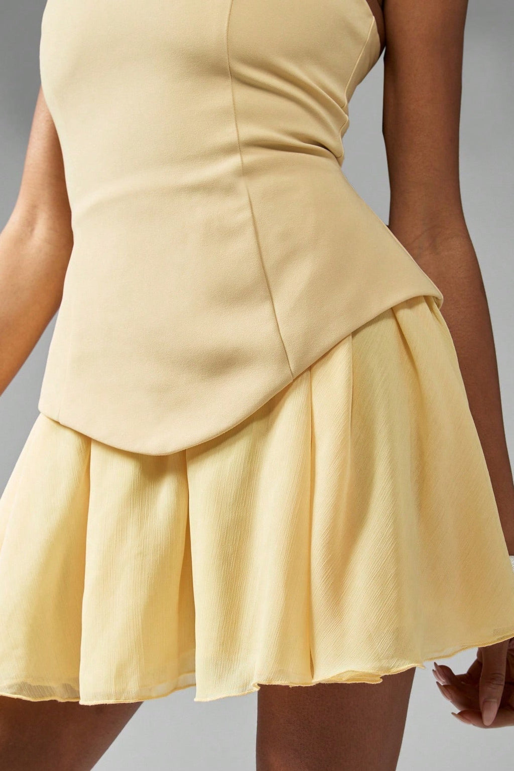 Bustier Peplum Waist Cocktail Dress image 4
