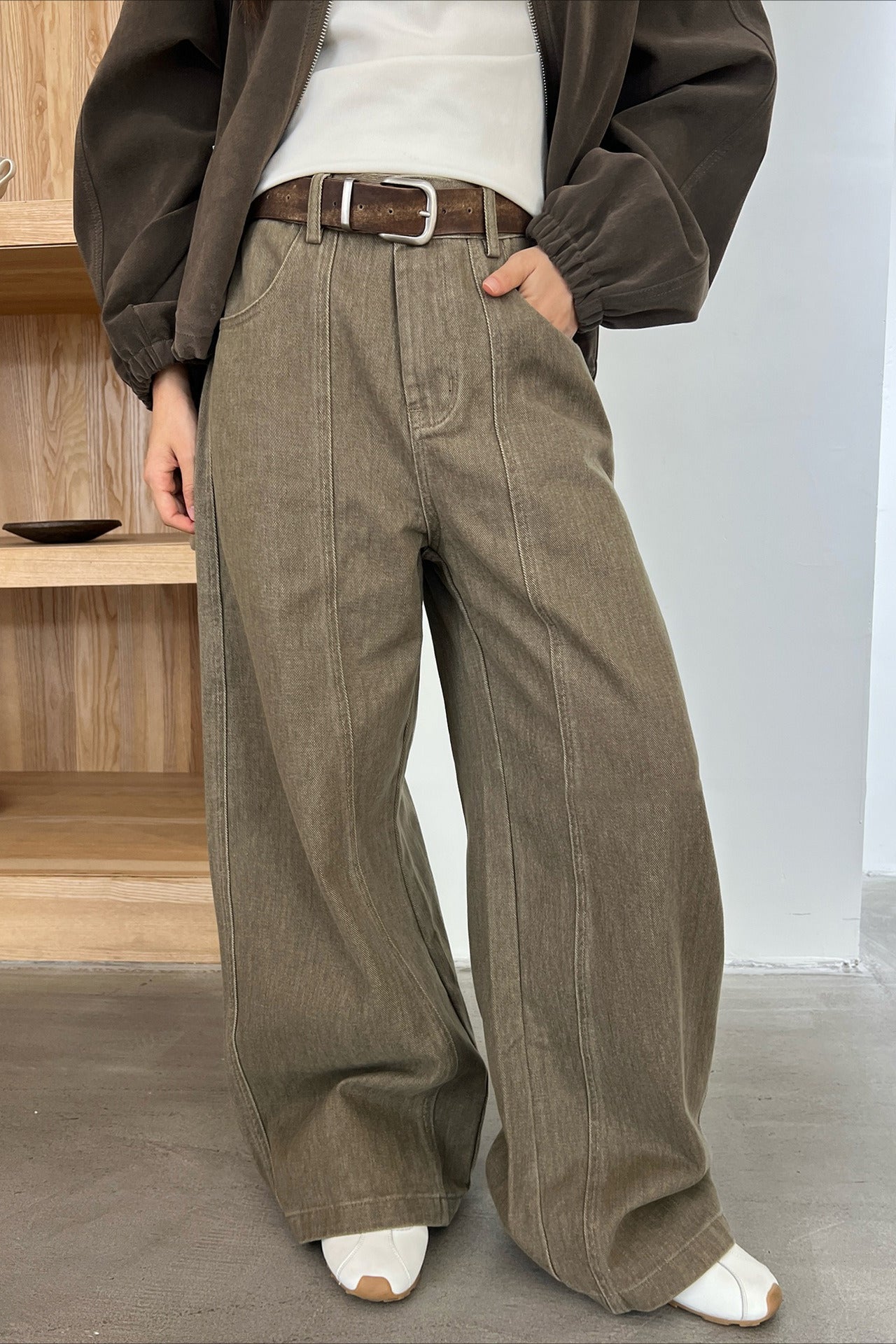 Vintage Wide-Leg Tapered Pants image 1