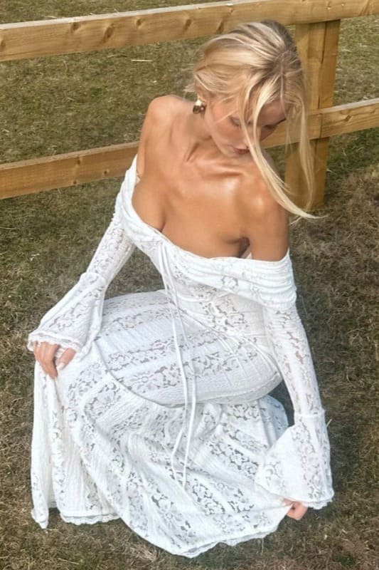 Off Shoulder Lace Flare Sleeve Fitted Train Elegant Maxi Dress image 3