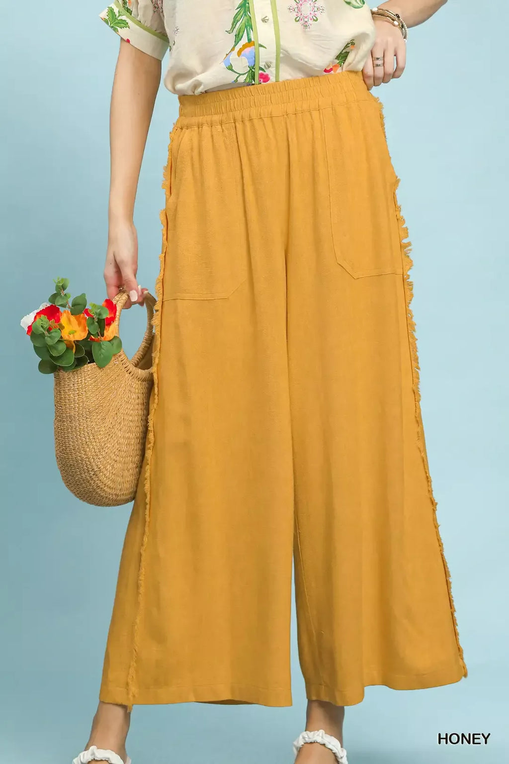 Vienne Linen Trousers styled for Avrienne