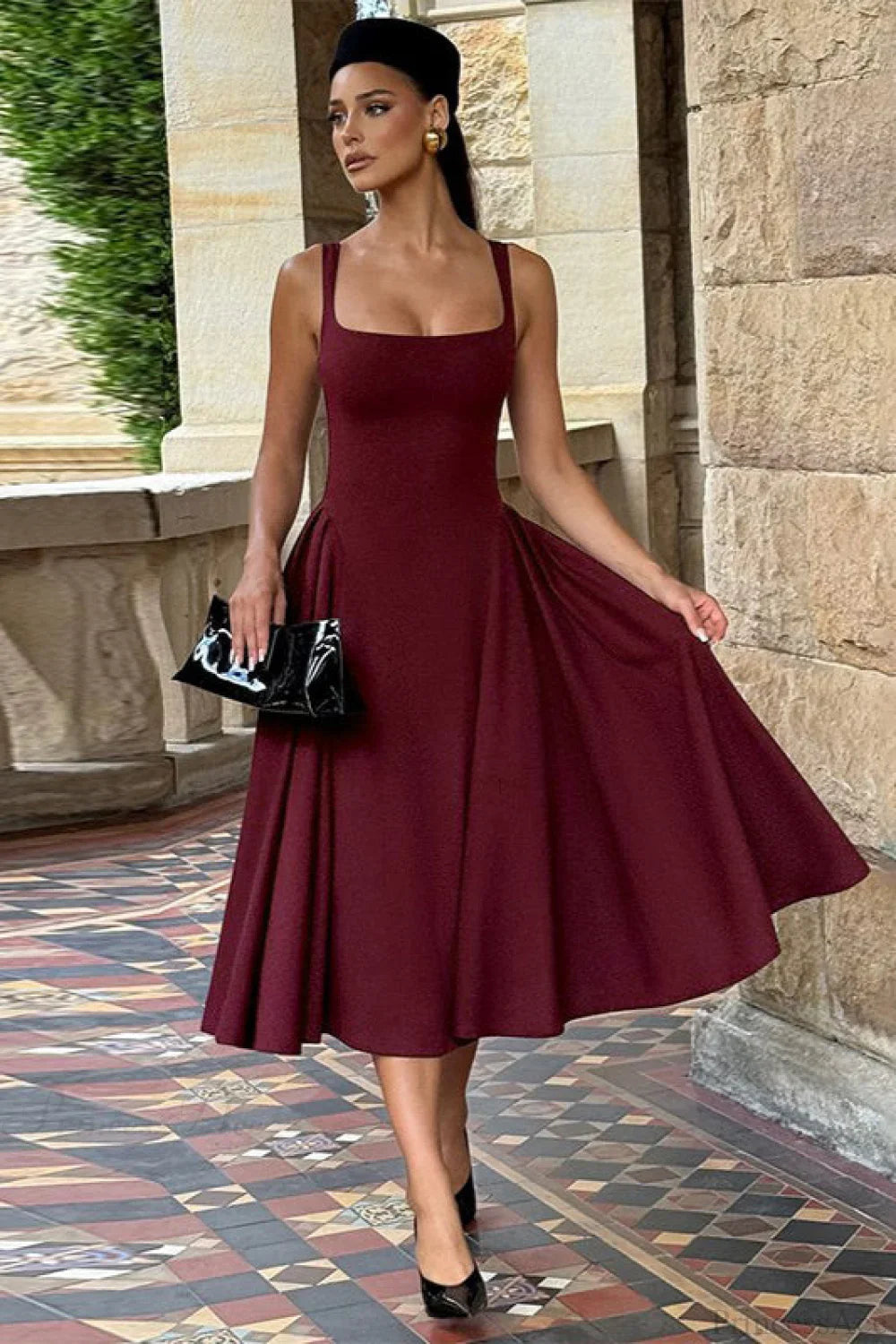 Backless Square Neck Fitted Party Dress image 3