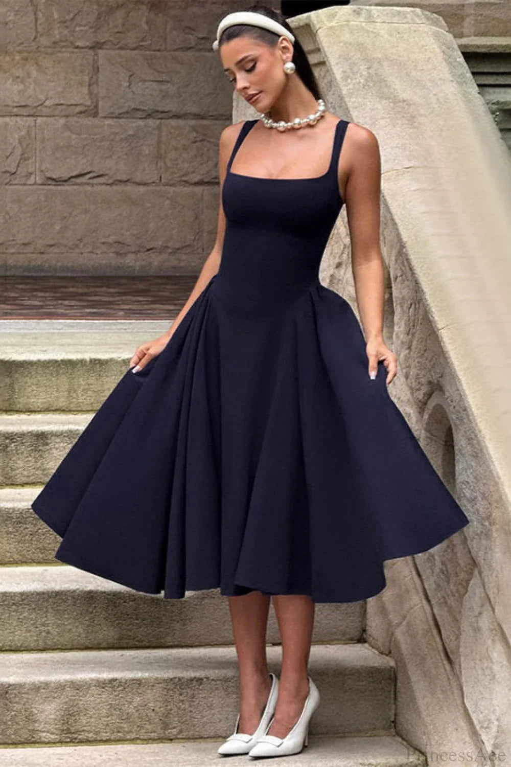 Backless Square Neck Fitted Party Dress image 4