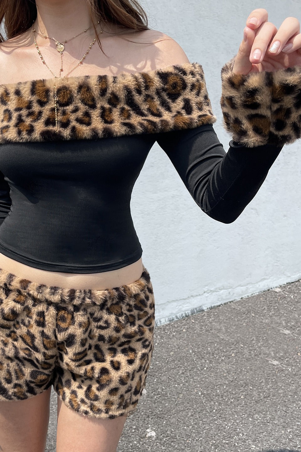 Leopard Print Fleece Off-the-shoulder Two Piece Set image 3