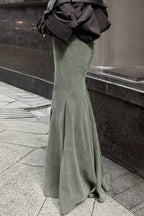 Green Velvet High-Waisted Fishtail Skirt image 2