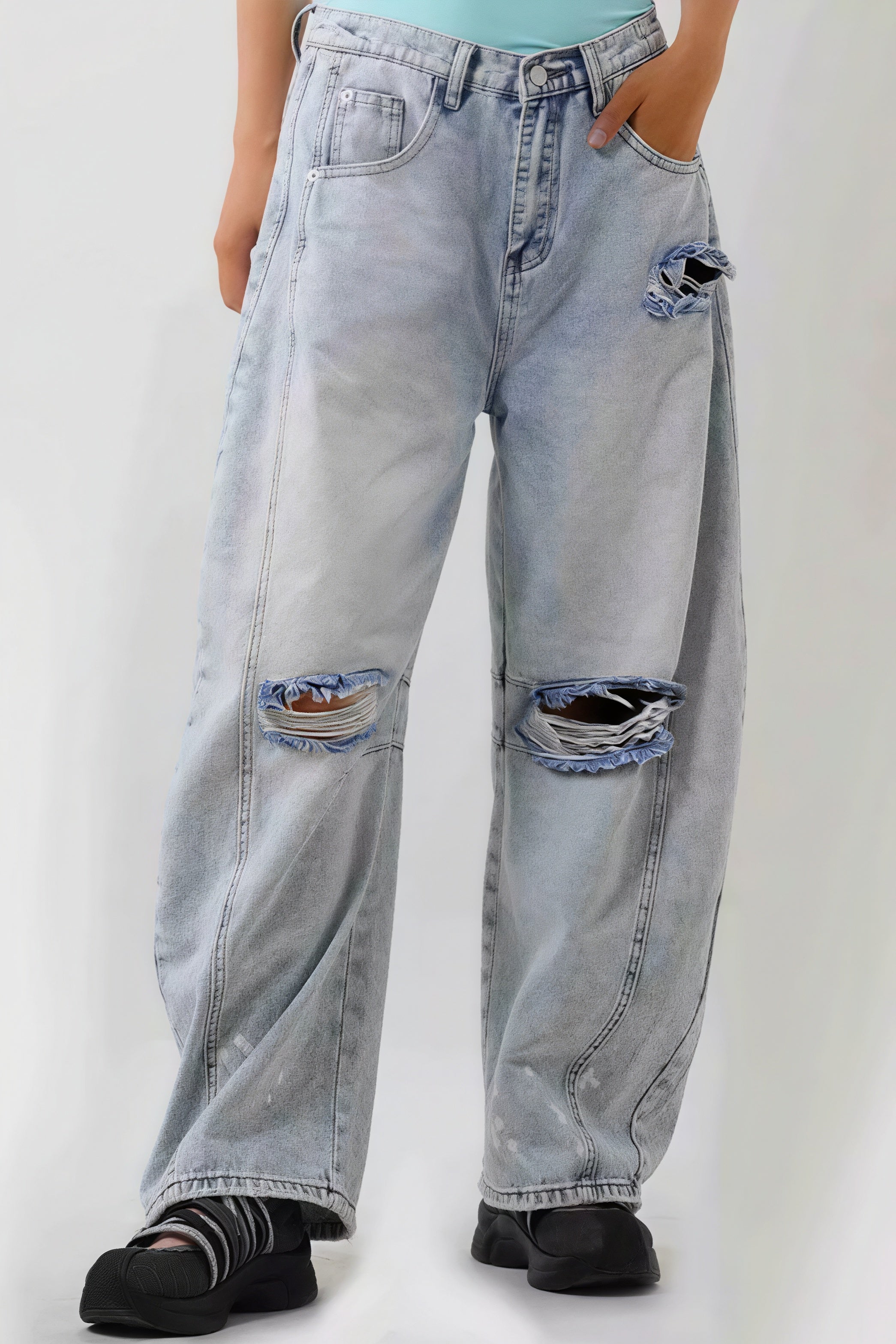 Vintage Distressed Heavy Loose Jeans image 4