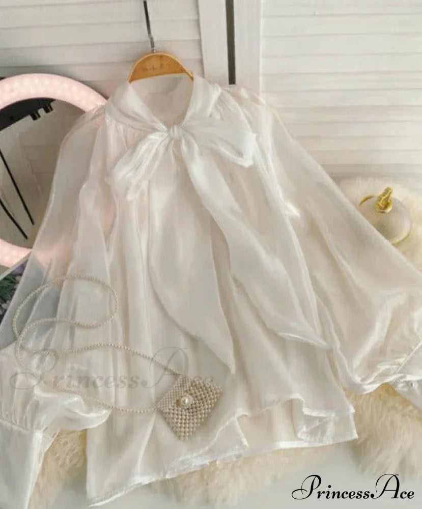 Beatrice Blouse image 3
