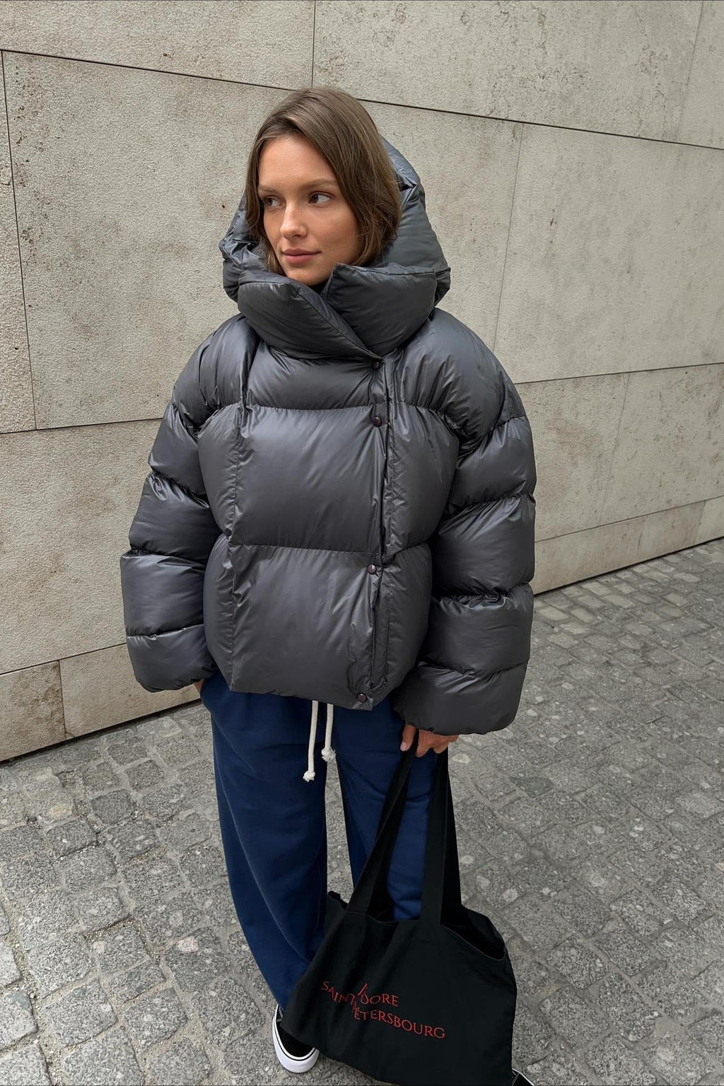 Short Hooded Puffer Jacket image 12