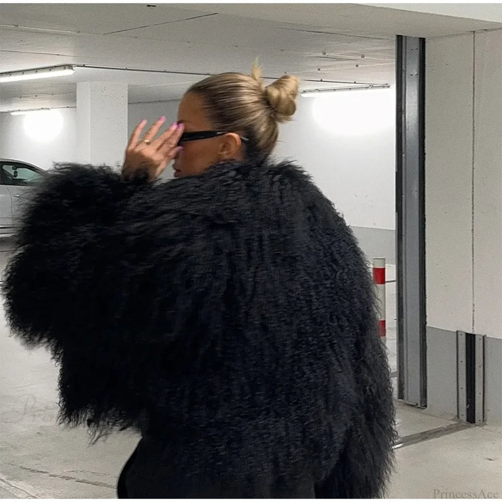 Black Oversized Fluffy Winter Coat image 3