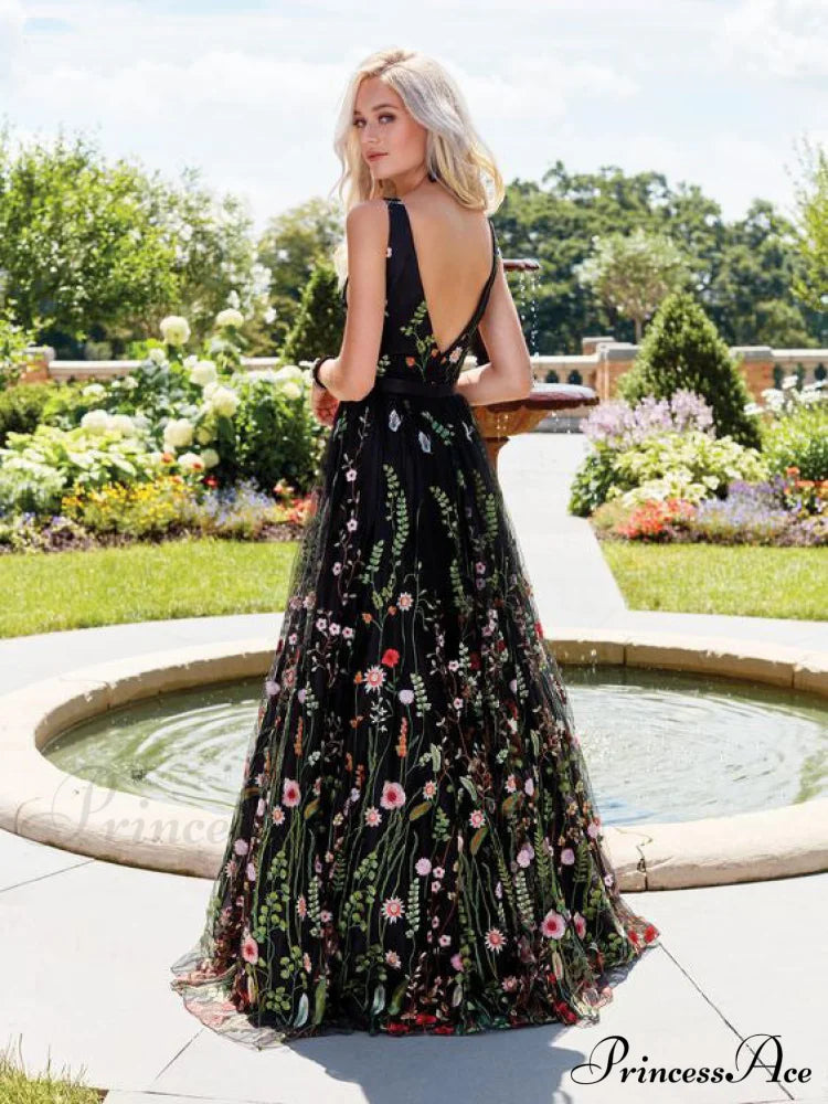 Bohemia Floral V Neck Backless Maxi Dress image 1